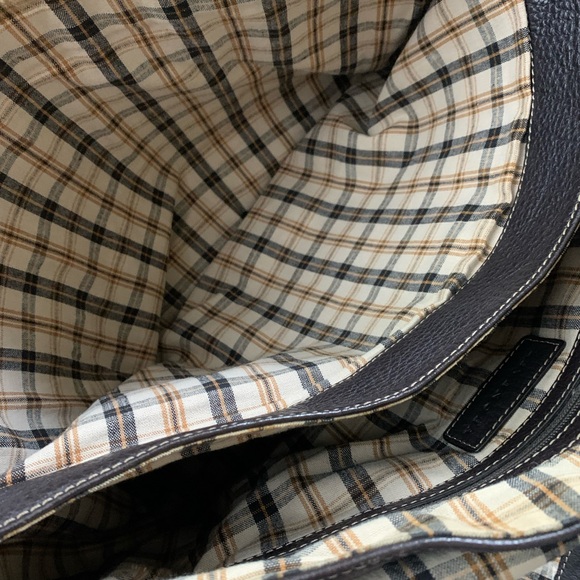 Bomber Jacket Expandable Laptop Messenger Bag - Picture 4 of 11